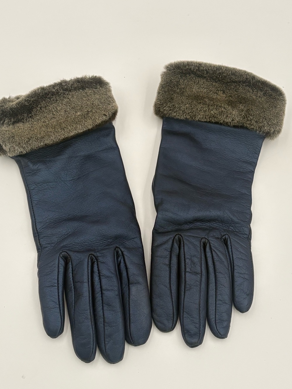 Vintage Women’s Navy Leather Gloves 100% Wool Lined Plush Fur Cuff Winter